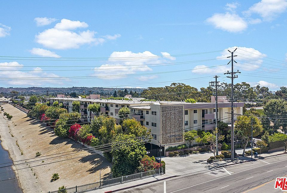 1st image of 5000 S Centinela Ave APT 204