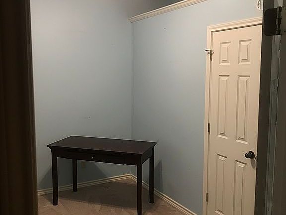 4th image of 4234 4th Ave