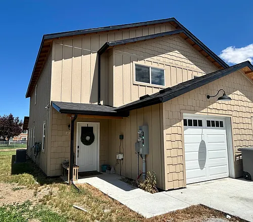 807 Cocoa Ct #B Photo 1 807 Cocoa Ct #B Photo 1