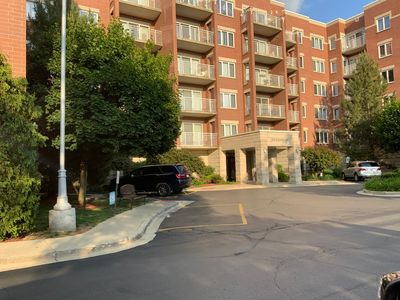 6560 W Diversey Ave APT 417, Chicago, IL, 60707