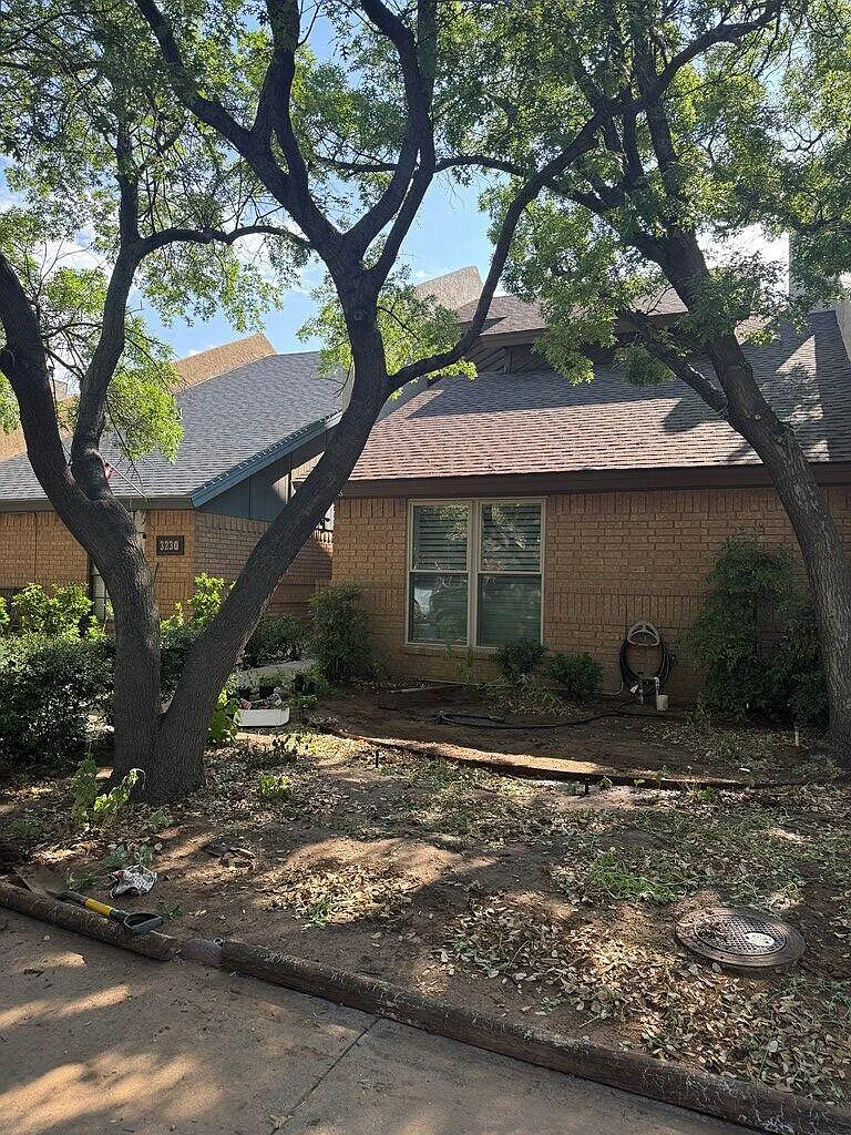 3 bed, 2.5 bath, 1770 sqft, $2,450 — Photo 4