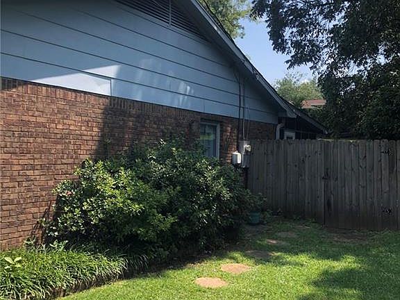 2nd image of 1181 Manora Estates Dr