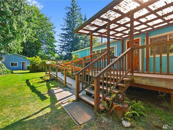 3rd image of 21819 123rd Ave NE