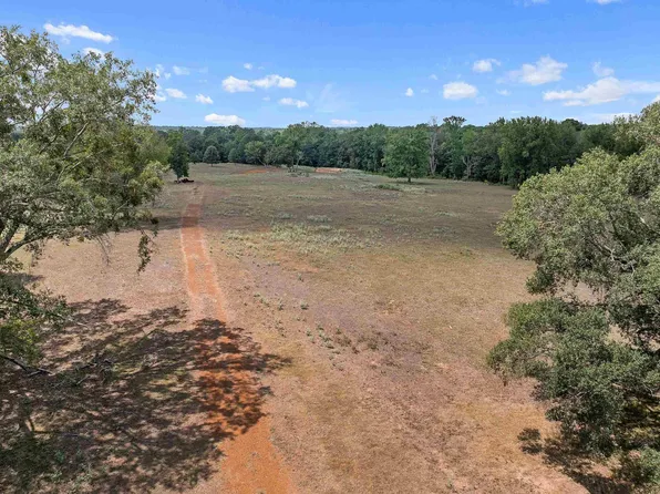 459 County Road 3303, Omaha, TX 75571