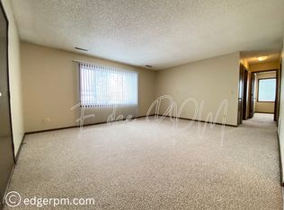 3241-3271 Ansborough Ave #3269, Waterloo, IA 50701