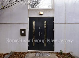 1 Minerva St, Jersey City, NJ 07304