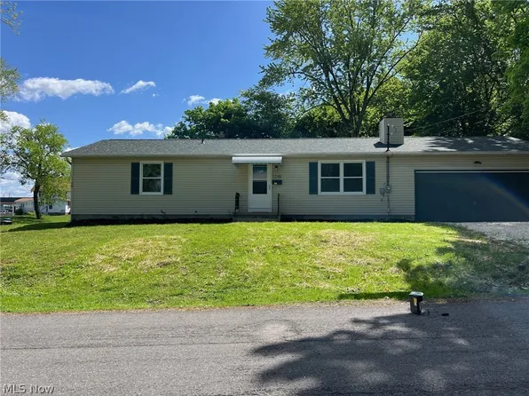 1148 Hampton Rd, Kent, OH 44240
