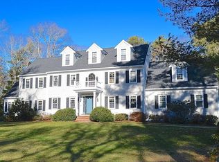 15 Autumn Ln, Marion, MA 02738