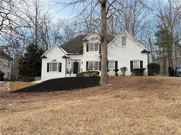 3860 Pinewood Ct, Cumming, GA 30041