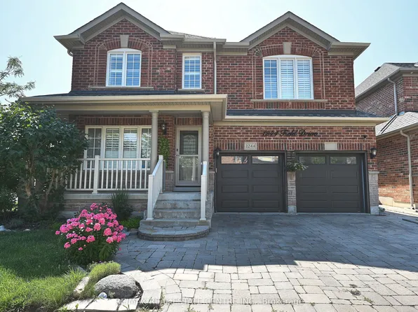 1244 Field Dr, Milton, ON L9T 6G4