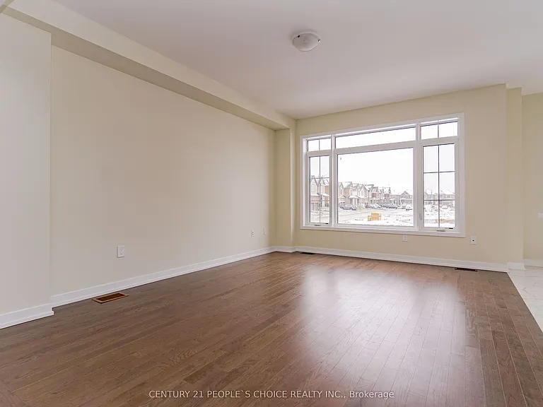 31 Garland Ave — Photo 11