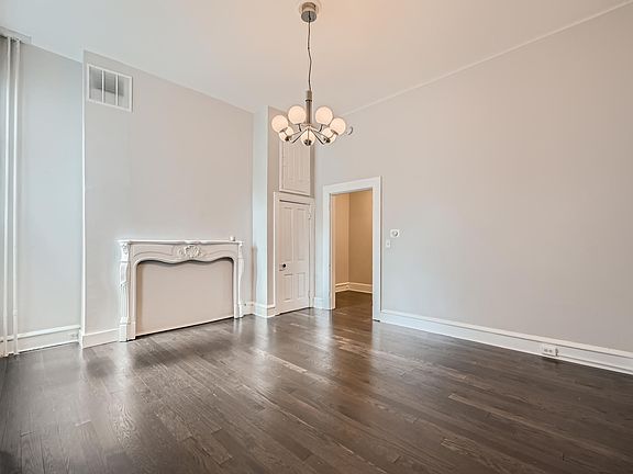 Living room with 12 ft ceilings