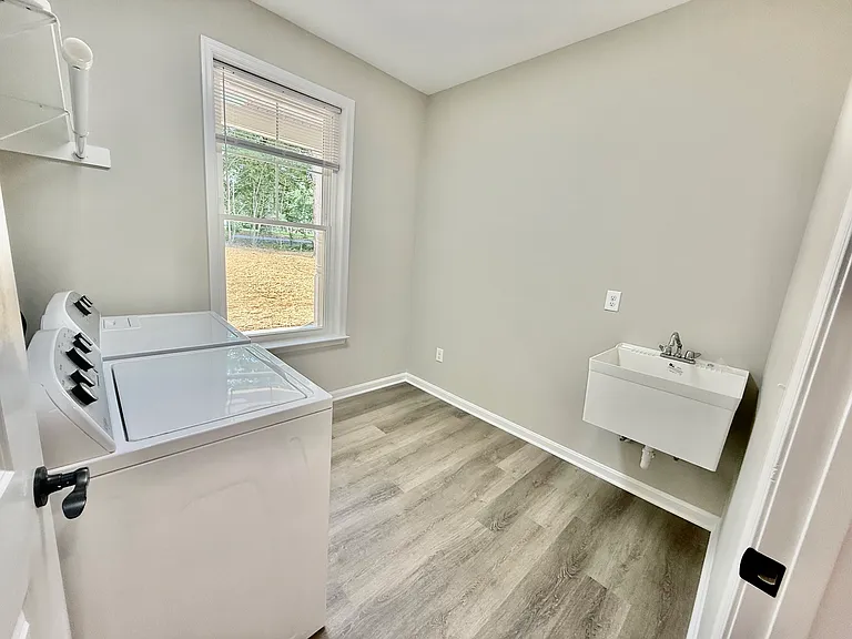 28987 Lockes Hill Rd — Photo 17