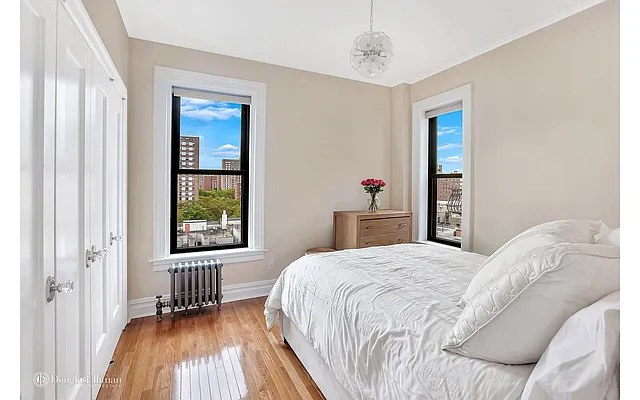 Sold by Douglas Elliman | media 27