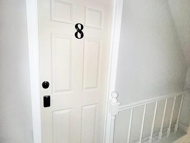 Kinnett Dr SW — Photo 9