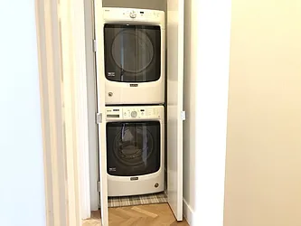 Rented by Empire Deeds LLC 