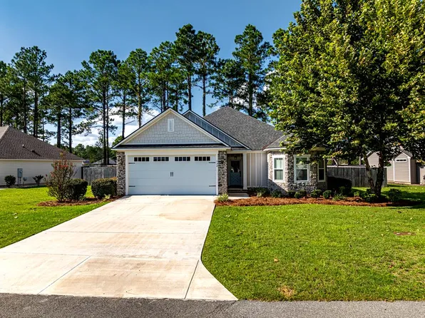 532 Osprey Cir, Tifton, GA 31794