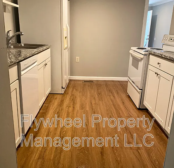 2829 New Jersey Ave — Photo 25