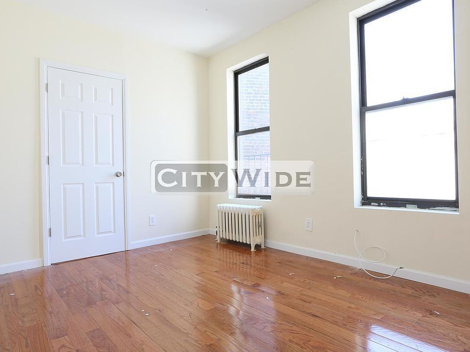 2nd image of 1427 York Ave APT D