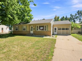 700 N Omaha Ave, Sioux Falls, SD 57103