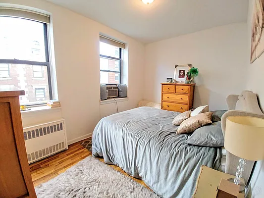 Rented by Halstead Real Estate | media 16