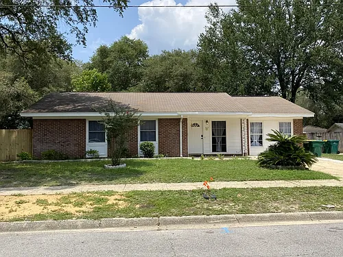 317 23rd St Photo 1