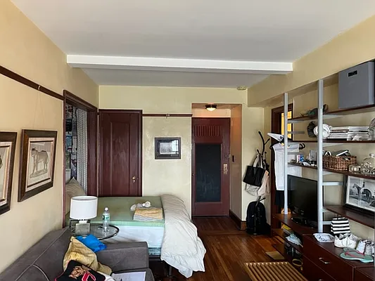 Rented by Steven Corcoran Real Estate | media 2