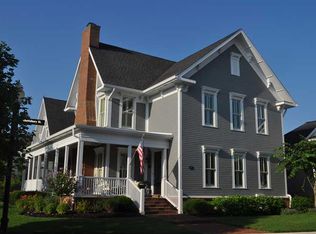 1979 Rhettsbury St, Carmel, IN 46032