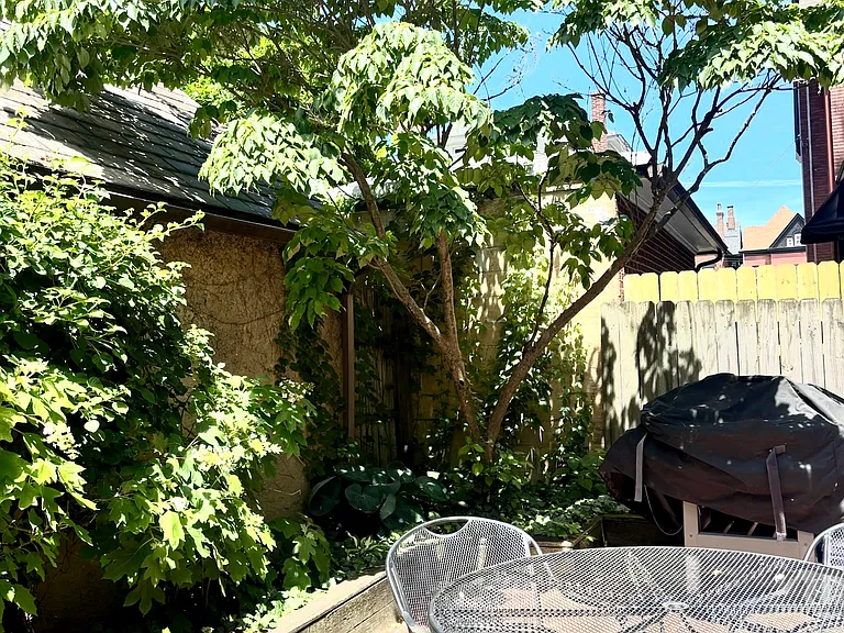 631 Saint James St #631 — Photo 9