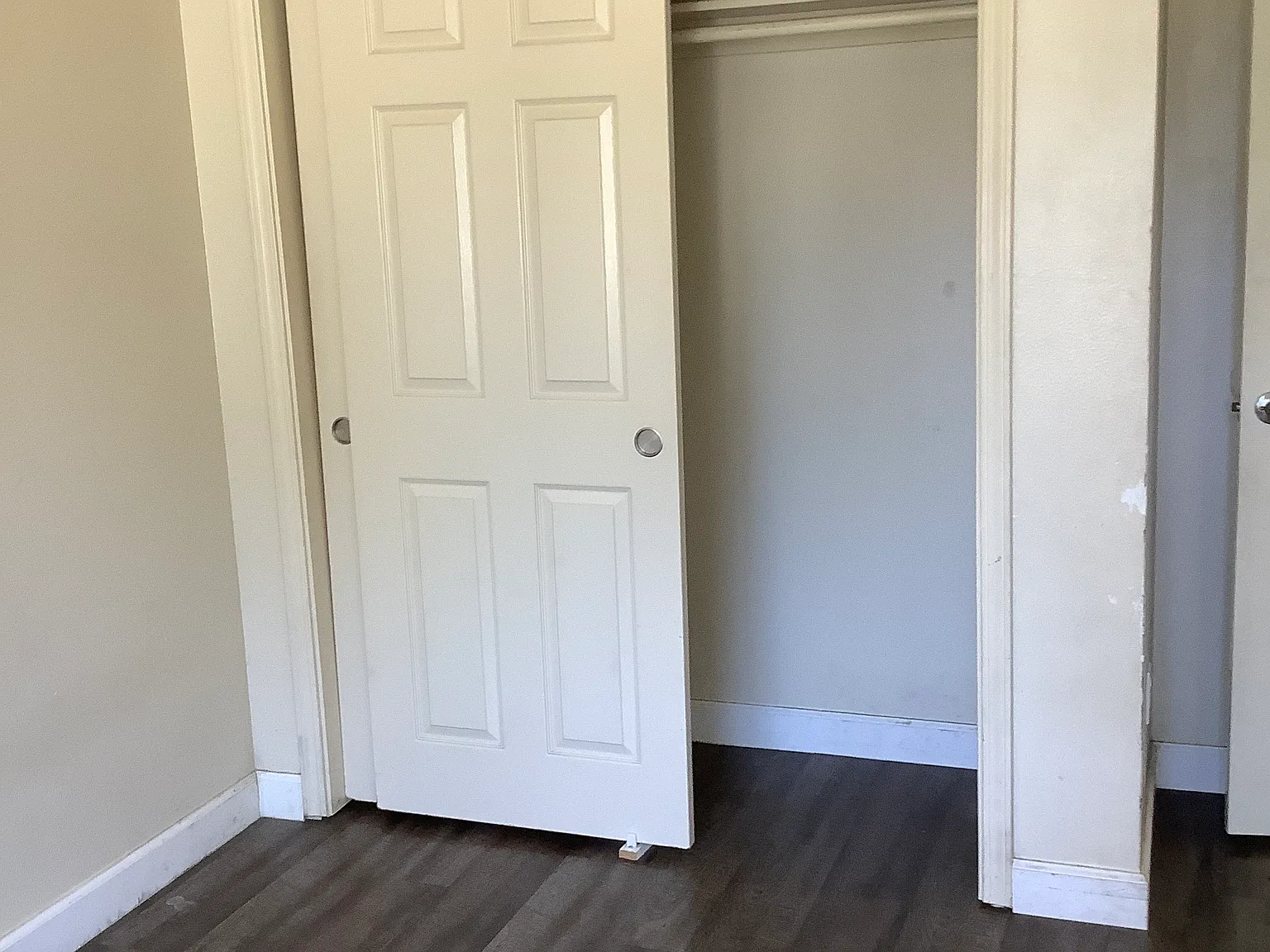 4 bed, 1633 sqft, $1,773 — Photo 2