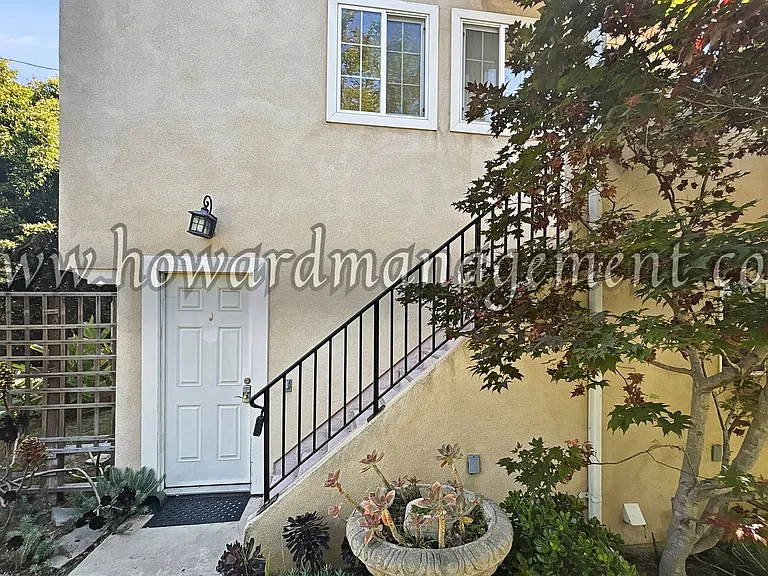 01658CE — Photo 9