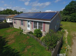 131 Liberty St, Pawcatuck, CT 06379