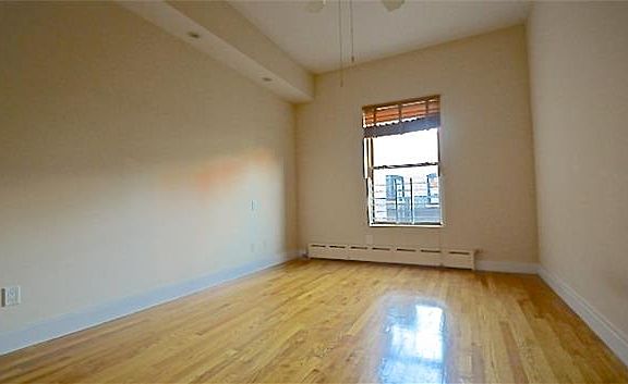 5th image of 73 W 68th St APT 9