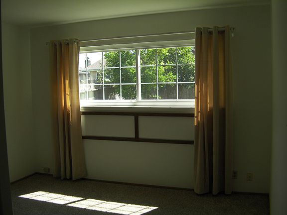 master bedroom (first floor)