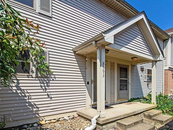 2nd image of 8393 Cliffthorne Way
