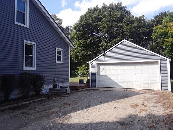 3rd image of 6080 Southward Ave