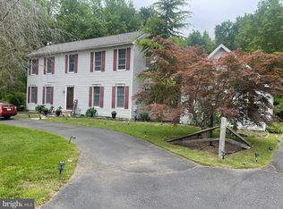 330 E Pittsfield St, Pennsville, NJ 08070