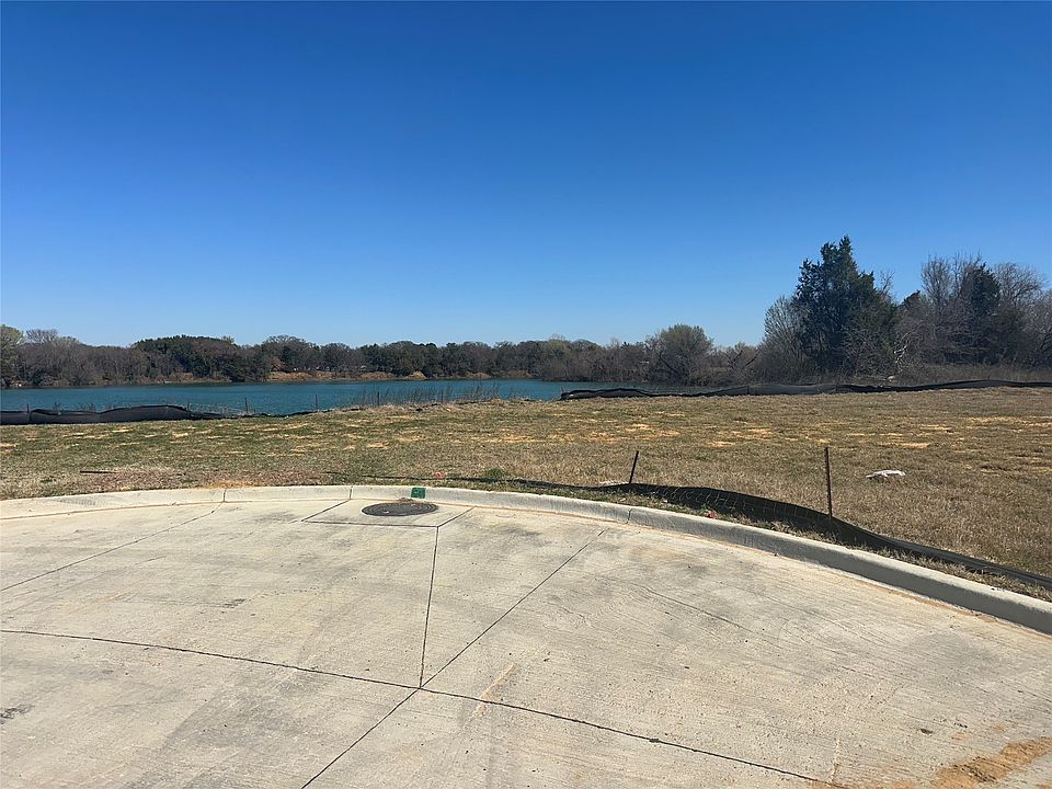 1st image of 3002 River Birch Dr