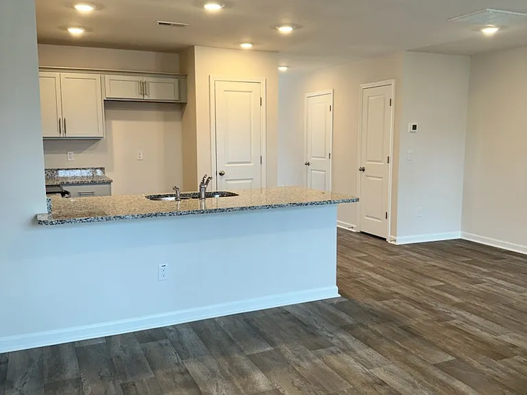 3305 Alibird Ln — Photo 4