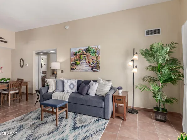 7932 E Colette Cir, Tucson, AZ 85710