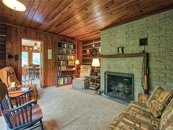 5th image of 264 Cokesbury Cir