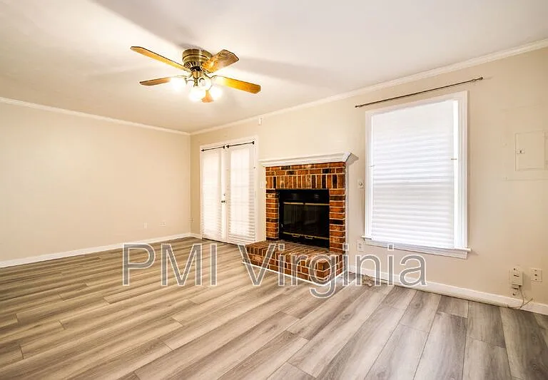 812 Tuition Ct — Photo 16