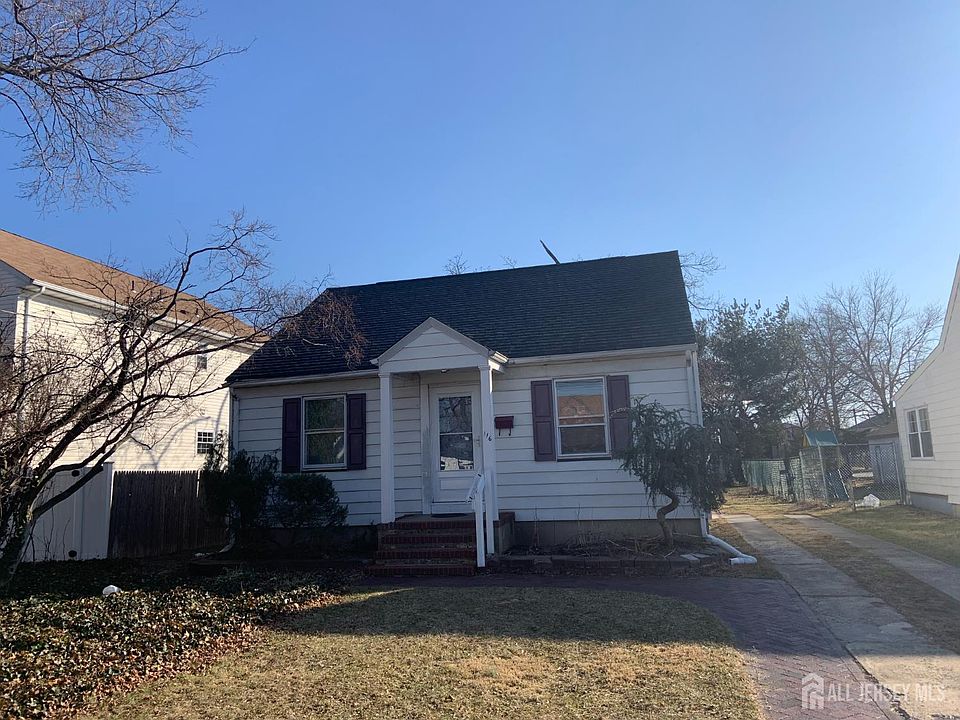 1st image of 116 Giles Ave