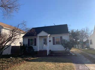116 Giles Ave, Middlesex, NJ 08846