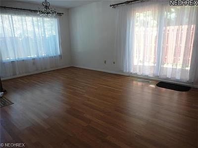 2nd image of 8725 Fox Rest Dr #6-23