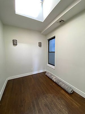 3rd image of 15 Troutman St #4FF
