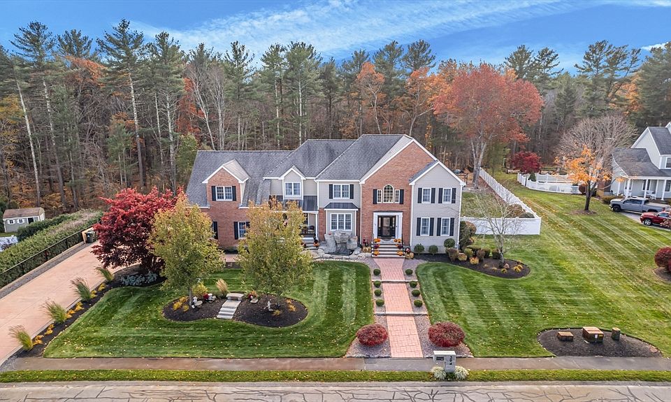 1st image of 394 Mohawk Rd