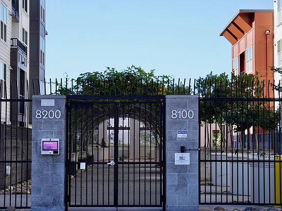 2nd image of 8100 Oceanview Ter APT 318