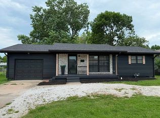 2823 Connecticut Ave, Joplin, MO 64804