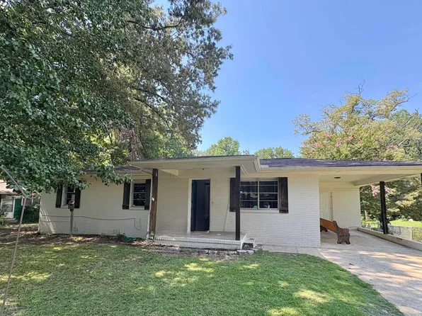 1032 5th Pl, Pleasant Grove, AL 35127